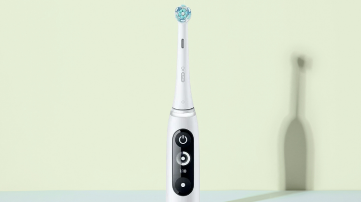 featured picture for electric teeth brushing blog post